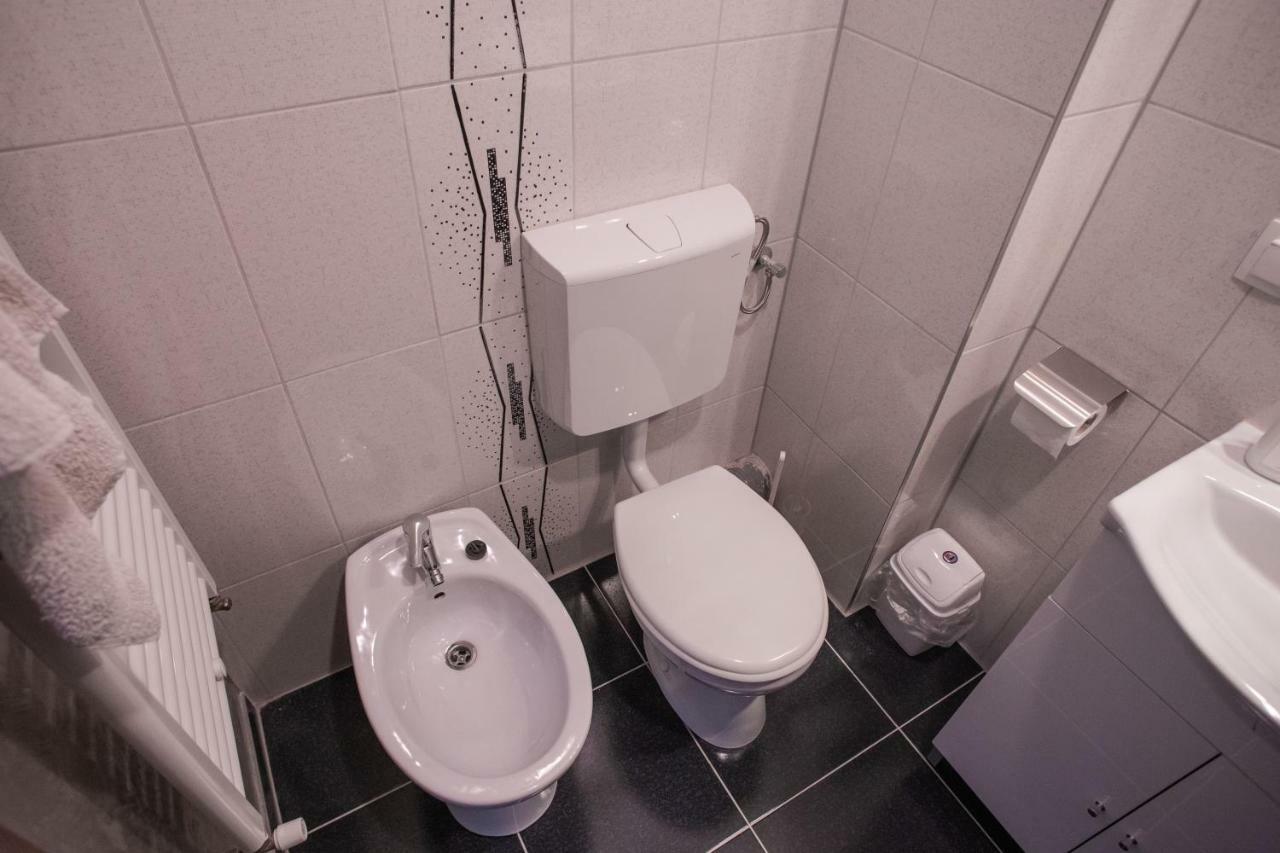 Apartament Turcoaz Сибиу Экстерьер фото